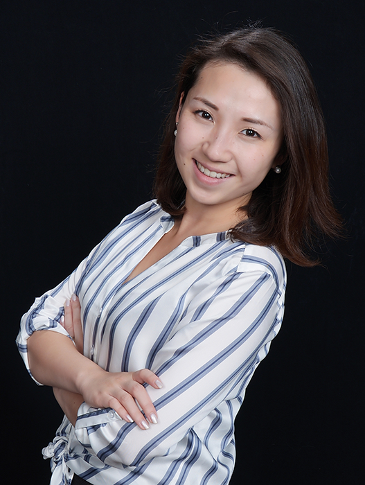 Headshot of Alumna Cynthia Liu