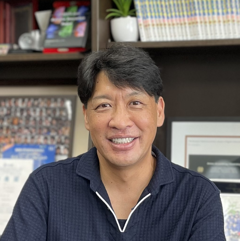 Headshot of Professor Kenichiro Itami