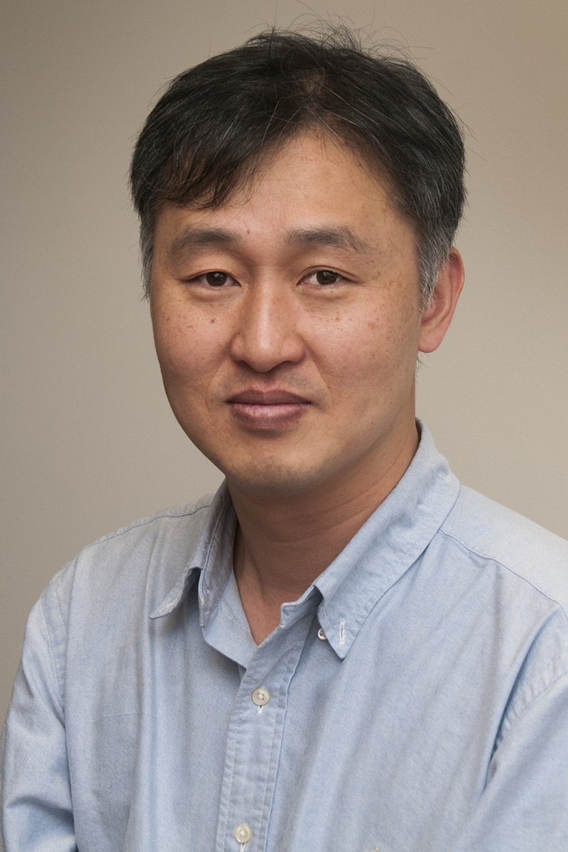 Professor Jeong-Hyun Cho