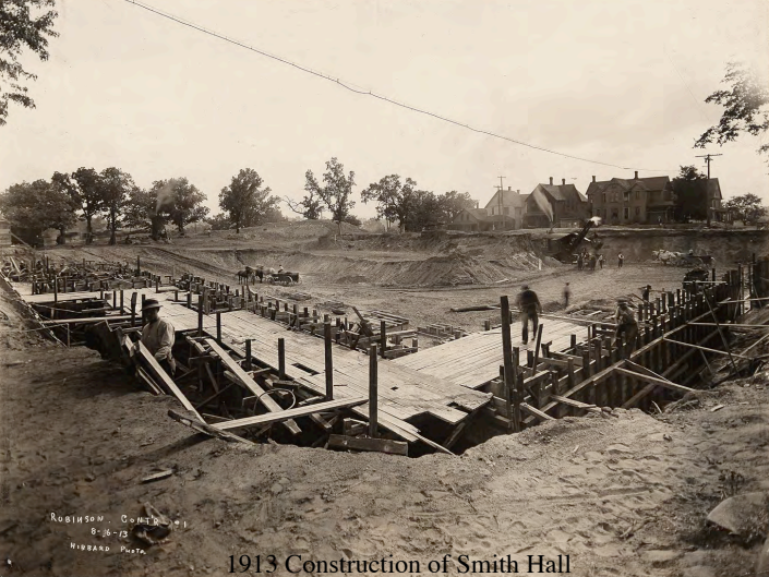 Smith Hall construction 1913
