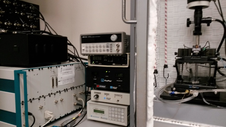 Keysight 5500 environmental SPM with optional high-speed force-curve ...