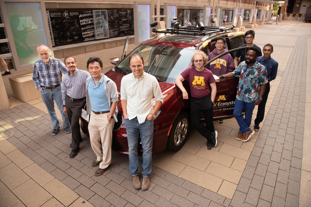 Research team for smarter self-driving AVs