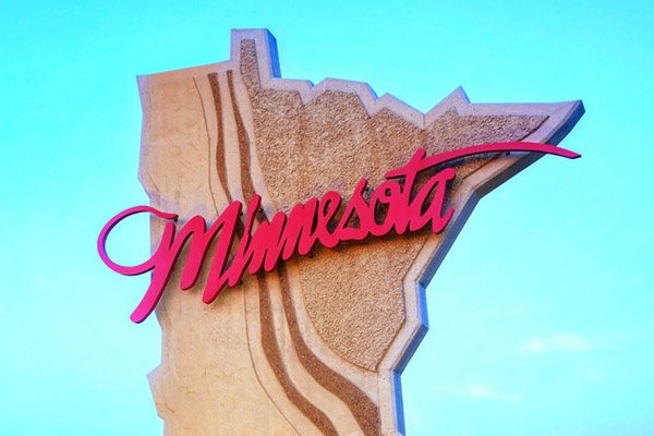 Photo of Welcome to Minnesota sign