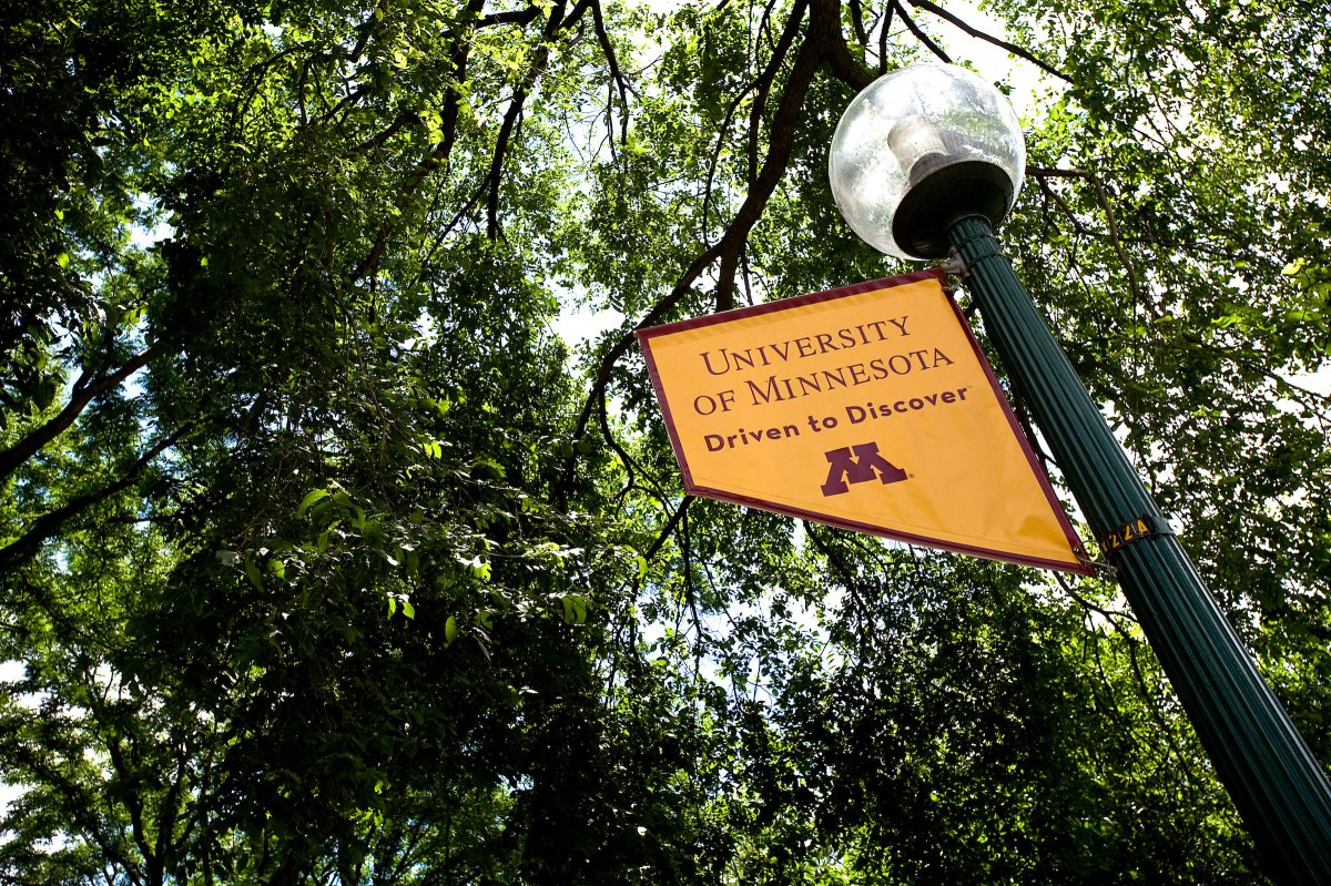 University of Minnesota Driven to Discover banne on a light pole