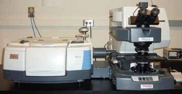 Fourier-Transform Infrared Spectrometer